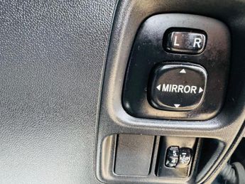 Toyota AYGO 1.0 VVT-i x-play x-shift Euro 6 5dr