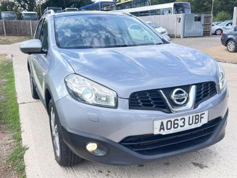 Nissan Qashqai 1.6 dCi Tekna 2WD Euro 5 5dr (AVM)