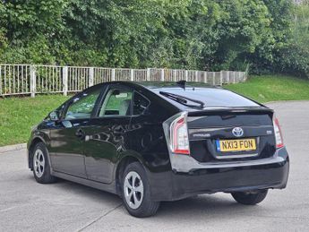 Toyota Prius 1.8 VVT-h T Spirit Hatchback 5dr Petrol Hybrid CVT Euro 6 (s/s) 