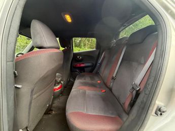 Nissan Juke 1.6 Acenta Premium XTRON Euro 5 5dr