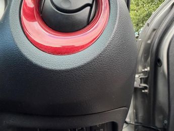 Nissan Juke 1.6 Acenta Premium XTRON Euro 5 5dr