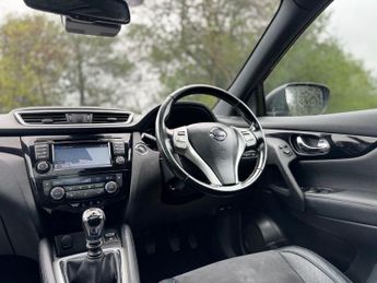 NISSAN QASHQAI 1.5 dCi N-Vision SUV 5dr Diesel Manual 2WD Euro 6 (s/s) (110 ps)