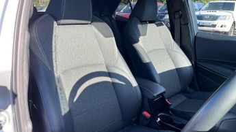 Toyota Corolla 1.8 VVT-h Design CVT Euro 6 (s/s) 5dr