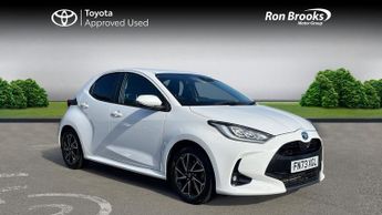 Toyota Yaris 1.5 VVT-h Design Hatchback 5dr Petrol Hybrid E-CVT Euro 6 (s/s) 