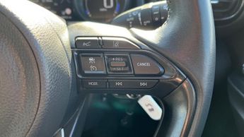 Toyota Yaris 1.5 VVT-h Design Hatchback 5dr Petrol Hybrid E-CVT Euro 6 (s/s) 
