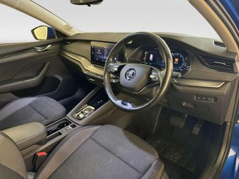 Skoda Octavia 1.4 TSI iV 13kWh SE Technology Estate 5dr Petrol Plug-in Hybrid 