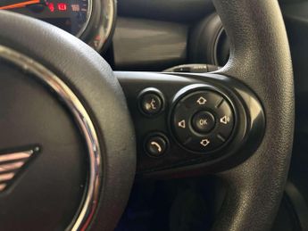 MINI Hatch 1.5 Cooper Classic Hatchback 5dr Petrol Steptronic Euro 6 (s/s) 