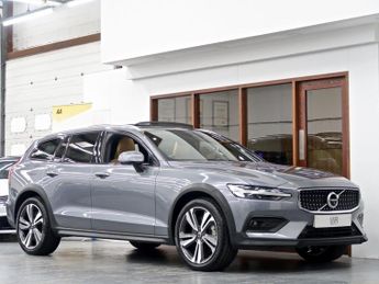 Volvo V60 Cross Country 2.0 T5 Plus Estate 5dr Petrol Auto AWD Euro 6 (s/s) (250 ps)