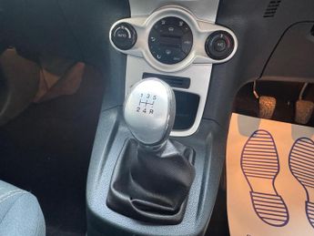 Ford Fiesta 1.6 Titanium 5dr