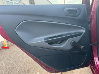 Ford Fiesta 1.6 Titanium 5dr