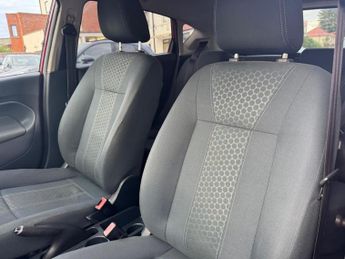 Ford Fiesta 1.6 Titanium 5dr