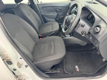 Dacia Sandero 1.0 SCe Access Euro 6 5dr