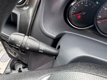 Dacia Sandero 1.0 SCe Access Euro 6 5dr