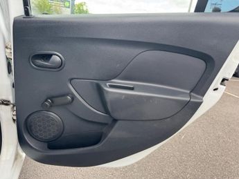Dacia Sandero 1.0 SCe Access Euro 6 5dr