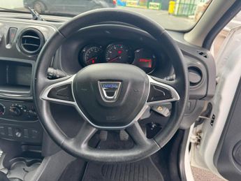 Dacia Sandero 1.0 SCe Access Euro 6 5dr