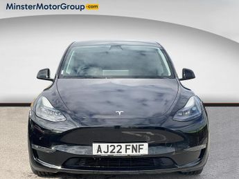 Tesla Model Y LONG RANGE AWD