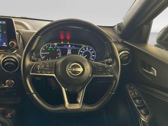 Nissan Juke 1.0 DIG-T N-Connecta SUV 5dr Petrol DCT Auto Euro 6 (s/s) (114 p