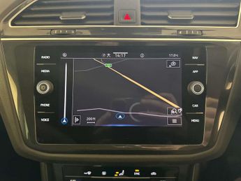 Volkswagen Tiguan 1.5 TSI Life SUV 5dr Petrol Manual Euro 6 (s/s) (150 ps)