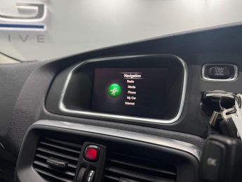 Volvo V40 1.5 T2 Inscription Auto Euro 6 (s/s) 5dr
