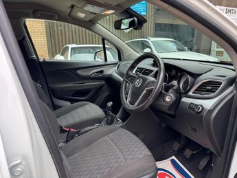 Vauxhall Mokka 1.6 Exclusiv 2WD Euro 5 (s/s) 5dr
