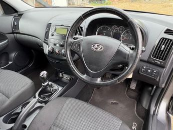 Hyundai i30 1.6 CRDi Comfort Euro 4 5dr