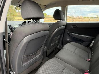 Hyundai i30 1.6 CRDi Comfort Euro 4 5dr