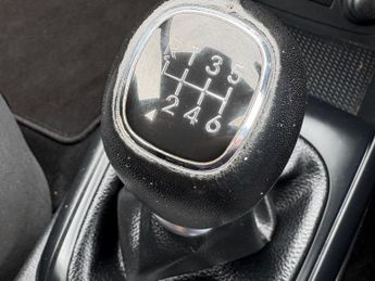 Hyundai i30 1.6 CRDi Comfort Euro 4 5dr