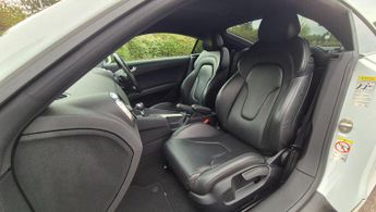 Audi TT 2.0 TDI Black Edition S Tronic quattro Euro 5 3dr