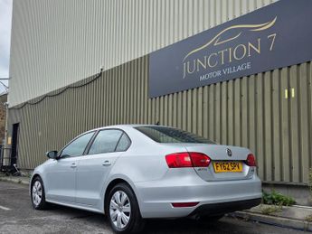 Volkswagen Jetta 1.6 TDI BlueMotion Tech S Euro 5 (s/s) 4dr