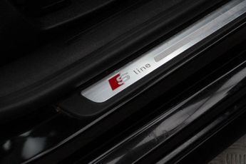 Audi A5 2.0 TDI Black Edition Plus S Tronic quattro Euro 5 (s/s) 2dr