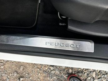 Peugeot 3008 1.2 PureTech GT EAT Euro 6 (s/s) 5dr