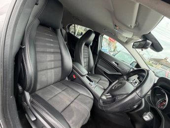 Mercedes-Benz GLA 1.6 GLA180 Urban Edition 7G-DCT Euro 6 (s/s) 5dr