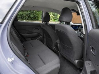 Hyundai Kona 1.6 h-GDi Advance SUV 5dr Petrol Hybrid DCT Euro 6 (s/s) (141 ps