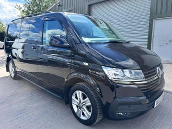 Volkswagen Transporter 2.0 TDI T32 Highline Kombi DSG FWD LWB High Roof Euro 6 (s/s) 5d