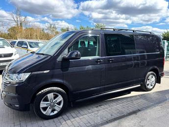 Volkswagen Transporter 2.0 TDI T32 Highline Kombi DSG FWD LWB High Roof Euro 6 (s/s) 5d
