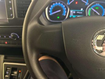 Vauxhall Vivaro Electric 3100 50kWh Dynamic Panel Van 5dr Electric Auto L1 H1 (136 ps)