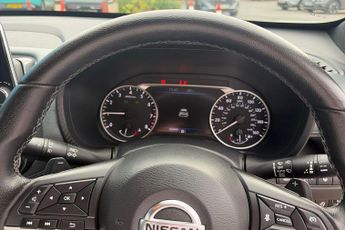 Nissan Juke 1.0 DiG-T Tekna 5dr DCT