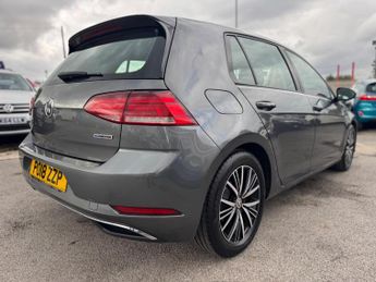 Volkswagen Golf 1.5 TSI EVO BlueMotion Tech SE Nav DSG Euro 6 (s/s) 5dr