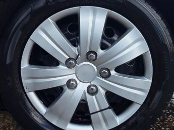 Peugeot 107 1.0 12V Active Euro 5 5dr