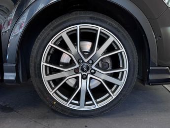 Audi Q3 2.0 TFSI 45 Vorsprung SUV 5dr Petrol S Tronic quattro Euro 6 (s/