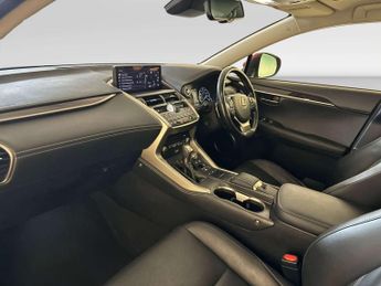 Lexus NX 2.5 300h GPF Takumi SUV 5dr Petrol Hybrid E-CVT 4WD Euro 6 (s/s)