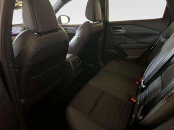 Nissan Qashqai 1.3 DIG-T MHEV Tekna SUV 5dr Petrol Hybrid Manual Euro 6 (s/s) (