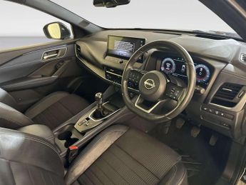 Nissan Qashqai 1.3 DIG-T MHEV Tekna SUV 5dr Petrol Hybrid Manual Euro 6 (s/s) (