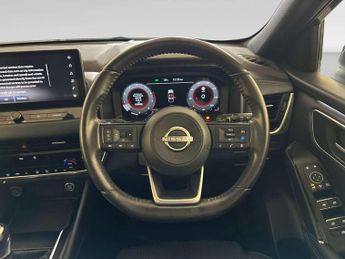 Nissan Qashqai 1.3 DIG-T MHEV Tekna SUV 5dr Petrol Hybrid Manual Euro 6 (s/s) (