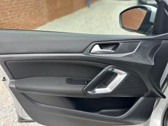 Peugeot 308 1.6 BlueHDi Active Euro 6 (s/s) 5dr