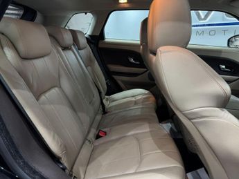 Land Rover Range Rover Evoque 2.0 TD4 SE Tech SUV 5dr Diesel Auto 4WD Euro 6 (s/s) (180 ps)