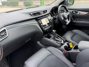 Nissan Qashqai 1.3 DIG-T Tekna DCT Auto Euro 6 (s/s) 5dr