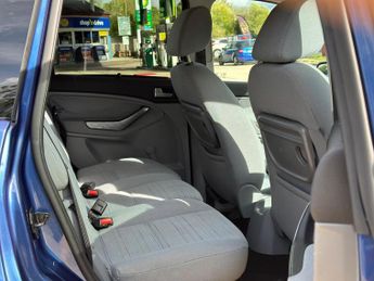 Ford C-Max 2.0 Zetec 5dr
