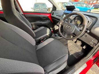 Toyota AYGO 1.0 VVT-i x Euro 6 5dr