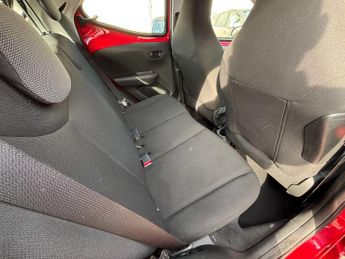 Toyota AYGO 1.0 VVT-i x Euro 6 5dr